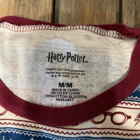 Harry potter blue maroon winter printed pajama set medium - Picture 3 of 10